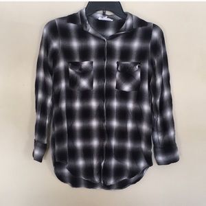 BB Dakota black white shirt plaid button down. XS